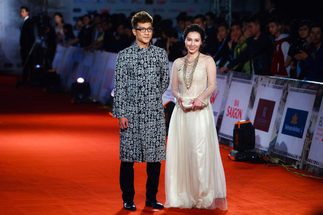 Nữ diễn viên Minh Hà và Chí Nhân trên thảm đỏ