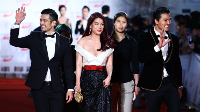 Nữ diễn viên Trương Ngọc Ánh xuất hiện trên thảm đỏ
