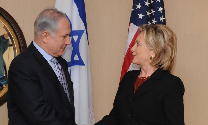 Bà Hillary Clinton khi còn là Ngoại trưởng gặp Thủ tướng Israel Benjamin Netanyahu năm 2010 - Ảnh: GPO