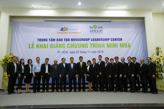 Ban lãnh đạo của Novaland Group, Anova Corp và Tập đoàn FPT tham dự khai trương NovaGroup Leadership Centre. Ảnh: D.THÙY