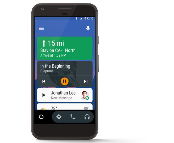 Giao diện hiển thị thông tin Android Auto 2.0 trên smartphone, thay cho bảng thông tin trên các xe hơi đời cũ không có - Ảnh: Google Android Auto