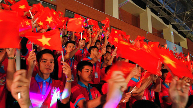 Thanh niên hai nước Việt Nam - Trung Quốc tham dự chương trình Liên hoan