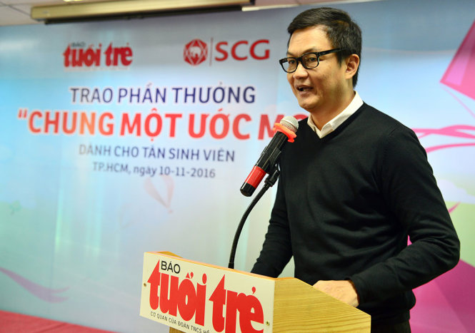 Ông Praween Wirotpan – Tổng giám đốc Tập đoàn SCG Việt Nam chia sẻ cảm xúc tại buổi trao phần thưởng - Ảnh: DUYÊN PHAN