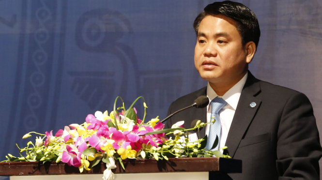 Chủ tịch UBND thành phố Hà Nội Nguyễn Đức Chung cho biết từ ngày 1-1-2017 thành phố Hà Nội sẽ lập tổ công tác đặc biệt, giải quyết thủ tục của các doanh nghiệp 1 lần là xong