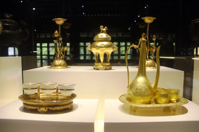Những bảo vật là vật dùng thường ngày trong hoàng cung triều Nguyễn - Ảnh: NHẬT LINH