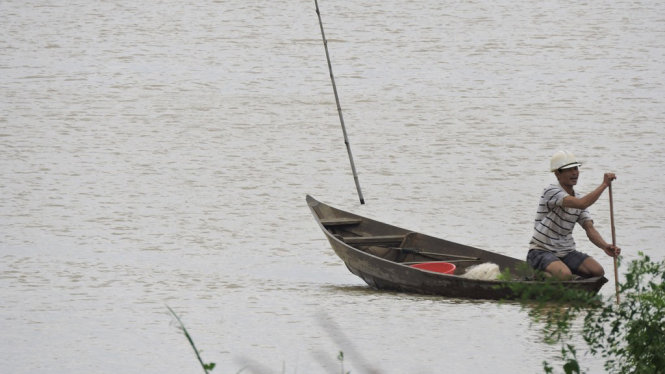 Ngày lụt đi trũ cá, một thói quen bao đời của người dân hai bên bờ hạ lưu sông Thu Bồn