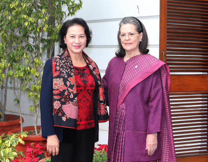 Chủ tịch Quốc hội Nguyễn Thị Kim Ngân gặp bà Sonia Gandhi, chủ tịch Đảng Quốc đại Ấn Độ, sáng 10-12 - Ảnh: TTXVN