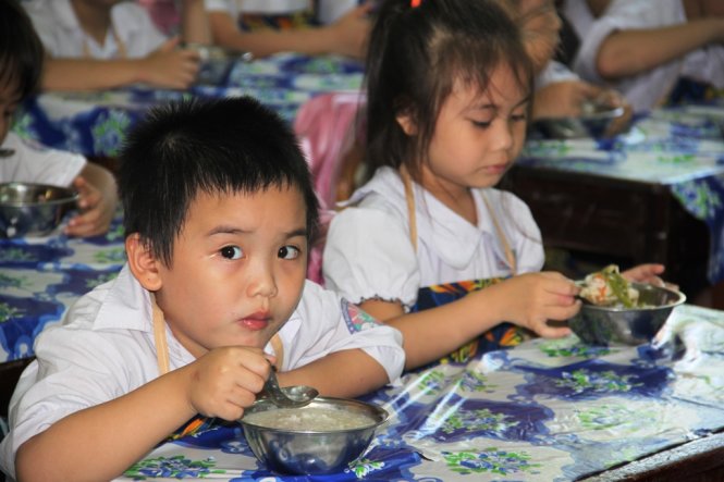 Dự án Bữa ăn học đường tại Đà Nẵng - Ảnh: T.H.