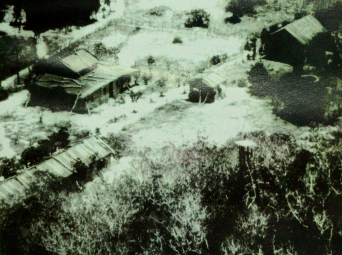 Khu nhà đồn trú của lính địa phương quân Việt Nam cộng hòa trên đảo Hoàng Sa năm 1959 -  Ảnh tư liệu trong sách Kỷ yếu Hoàng Sa