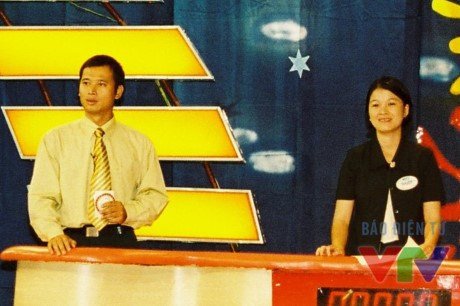 M.C Long Vũ dẫn chương trình chiếc nón kỳ diệu- Ảnh: VTV