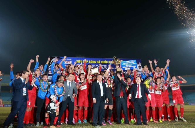 Than Quảng Ninh đoạt Siêu cúp quốc gia 2016. Ảnh: NAM KHÁNH