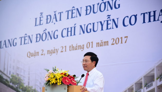 Phó Thủ tướng, Bộ trưởng Bộ Ngoại giao Phạm Bình Minh phát biểu tại buổi lễ đặt tên đường - Ảnh: HỮU THUẬN