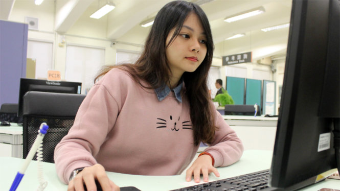Sinh viên Nguyễn Ngân Tuyền đang theo học thạc sĩ ngành kinh tế tại Trường ĐH Khoa học và Công nghệ Đài Loan - Ảnh: Hà Bình