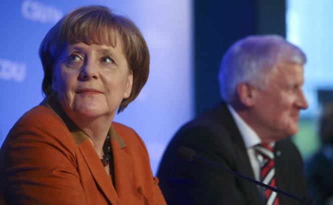 Thủ tướng Đức Angela Merkel giờ đây phải “cứu” EU, trong khi tương lai của bà trên chính trường Đức đang khó đoán định - Ảnh: Reuters