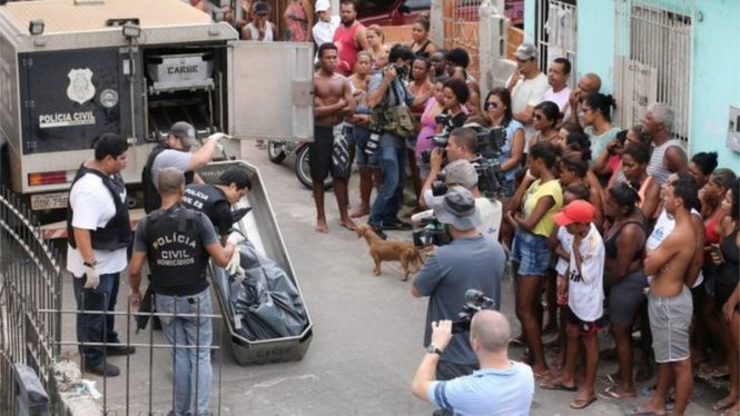Hơn 120 người thiệt mạng trong gần một tuần đình công của cảnh sát ở Espirito Santo - Ảnh: REUTERS