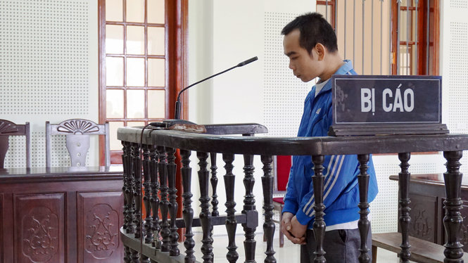 Bị cáo Nguyễn Xuân Lương tại phiên tòa ngày 16-2 - Ảnh: D.HÒA