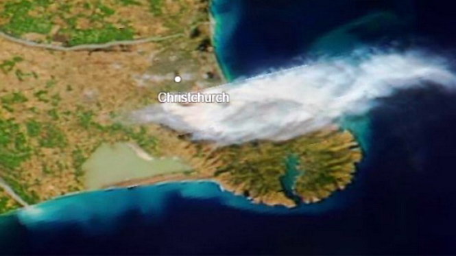 Hình ảnh từ vệ tinh cho thấy quy mô đám cháy rừng ở Christchurch - Ảnh: CAWTHORN EYE