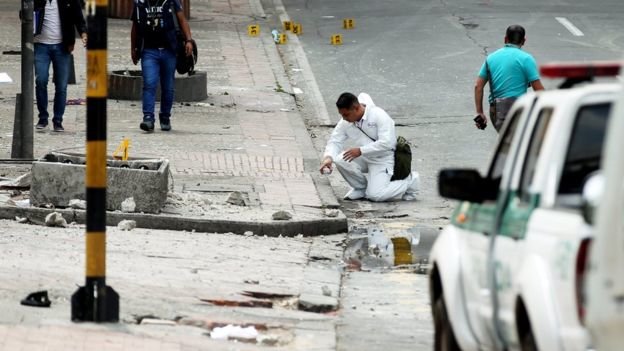 Vụ nổ xảy ra khi cảnh sát đang chuẩn bị đối phó với những người biểu tình tại Bogota - Ảnh: EPA