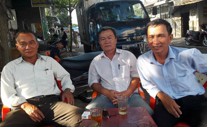 Từ trái qua là các ông Nguyễn Văn Chỉ, Nguyễn Quang Dũng, Huỳnh Văn Năm - Ảnh: NGUYỄN NAM