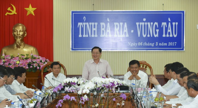 Đông Hà gửi hình bộ trưởng bộ Nội vụ Lê Vĩnh Tân phát biểu chỉ đạo tại buổi làm việc với UBND tỉnh Bà Rịa- Vũng Tàu. Ảnh: Đông Hà