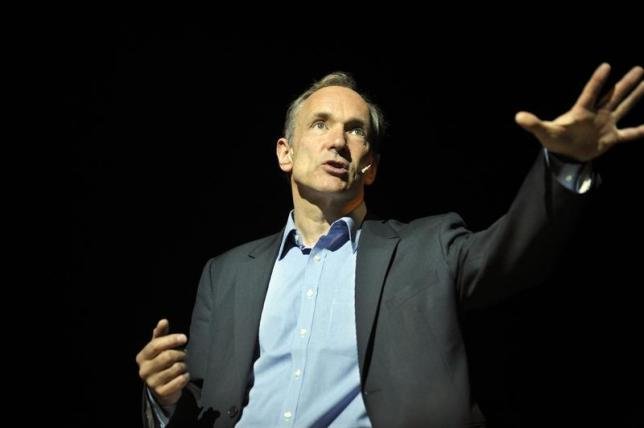Nhà sáng lập mạng world wide web, ông Tim Berners-Lee - Ảnh: Reuters