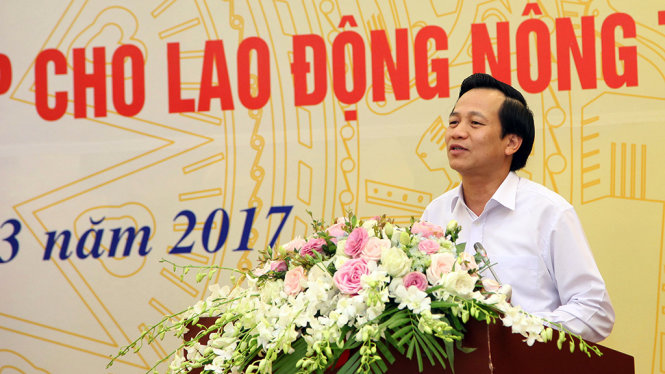 Bộ trưởng Đào Ngọc Dung phát biểu khai mạc hội nghị - Ảnh: Đ.Bình