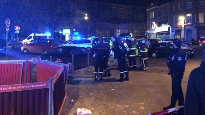 Có ít nhất 3 người bị thương trong vụ việc, cảnh sát không nghĩ đây là vụ tấn công khủng bố - Ảnh: La Voix du Nord