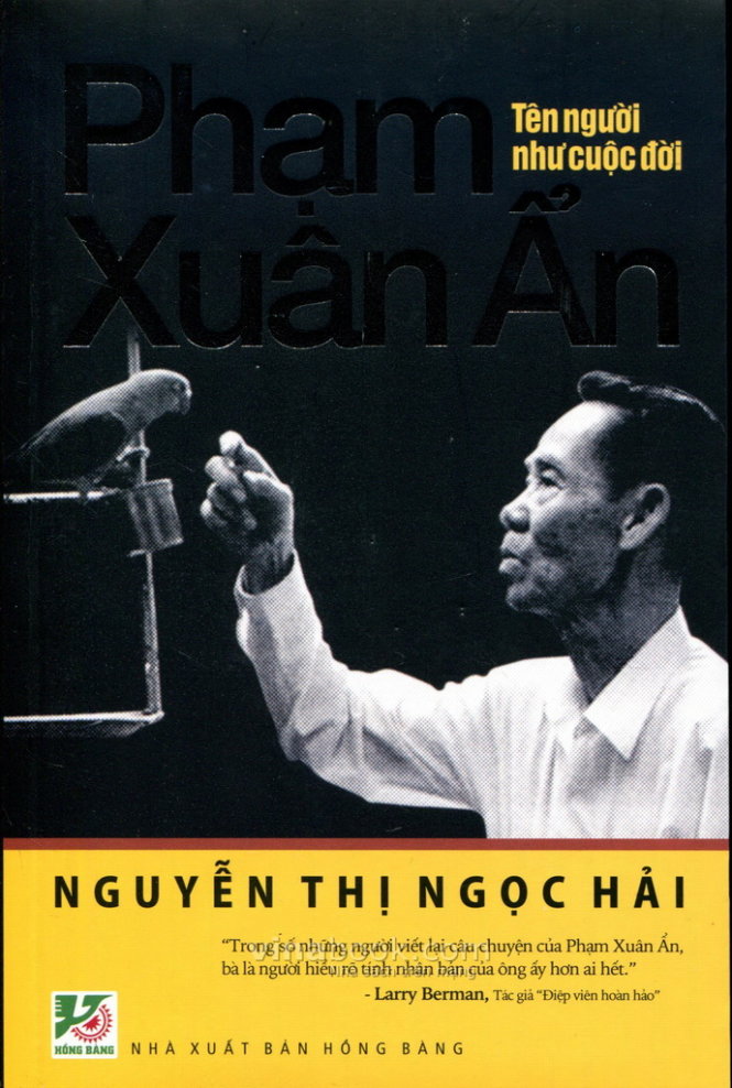 Bìa sách Phạm Xuân Ẩn