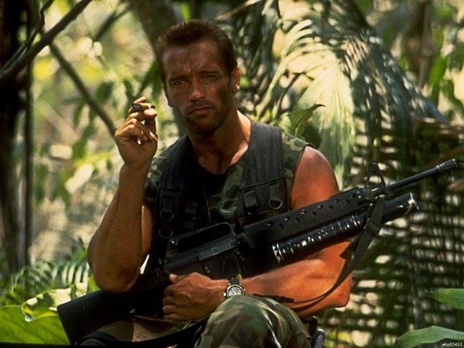 Arnold Schwarzenegger trong Predator