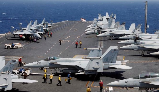 Tàu sân bay USS Carl Vinson của Mỹ trong lần xuất hiện trên Biển Đông đầu tháng 3-2017 - Ảnh: Reuters