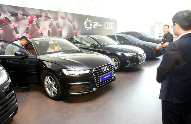 Những chiếc xe Audi đầu tiên  được bàn giao để phục vụ  APEC 2017 - Ảnh: TUẤN PHÙNG