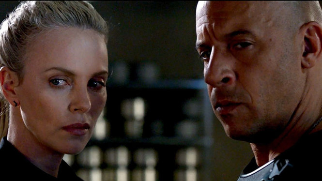  Cipher đầy bí ẩn (Charlize Theron) và Domimic Toretto (Vin Diezel) - Ảnh: imdb