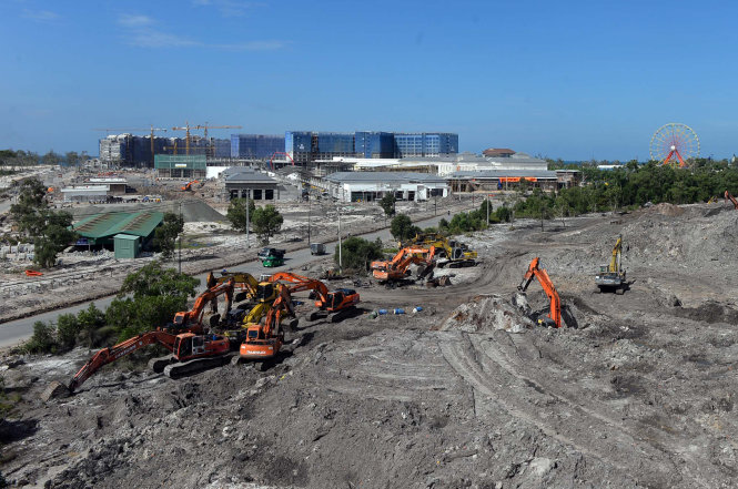 Dự án xây dựng casino Phú Quốc đang khẩn trương thi công tại đảo ngọc Phú Quốc - Ảnh: HỮU KHOA