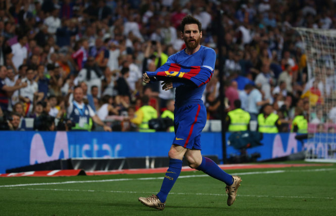 Messi khiến cả thế giới ngã mũ thán phục. Ảnh: REUTERS