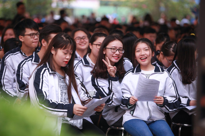 Học sinh lớp 12 tham dự chương trình tư vấn tuyển sinh - hướng nghiệp 2017 - ảnh: Nam Trần