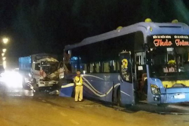 Hiện trường vụ tai nạn - Ảnh: BÌNH AN