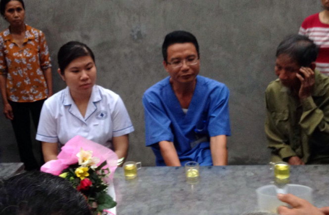 Đại diện người dân Đồng Tâm chia set với bệnh viện Việt Đức: Cảm ơn bệnh viện đã đưa cụ về nhà an toàn