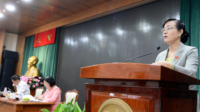 Chủ tịch HĐND TP.HCM Nguyễn Thị Quyết Tâm phát biểu về cuộc họp về kiểm tra giám sát tình trạnh ô nhiễm môi trường, sáng 5-4 - Ảnh: TỰ TRUNG