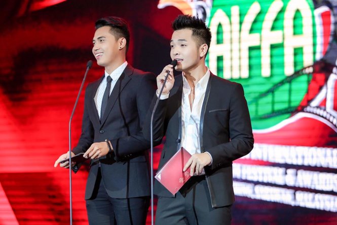 Phạm Hồng Phước đoạt giải Nam diễn viên chính xuất sắc nhất cho vai diễn đầu tay của mình - Ảnh: ĐPCC