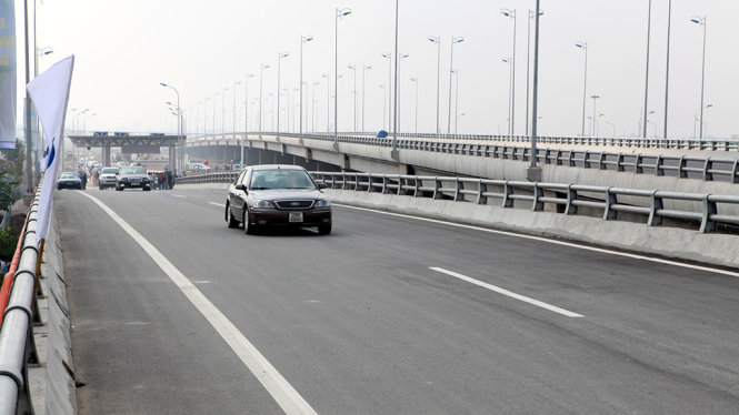Đường cao tốc Cầu Giẽ - Ninh Bình, một trong những đoạn đường thuộc tuyến cao tốc Bắc – Nam đã được hoàn thành - Ảnh: TUẤN PHÙNG