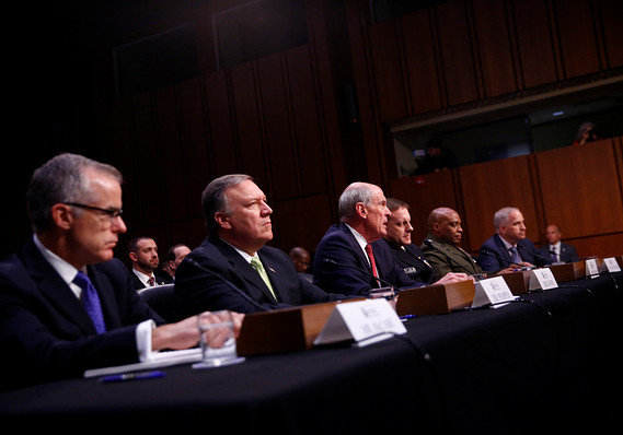 Các quan chức tình báo Mỹ tại phiên điều trần ở Ủy ban tình báo thượng viện ngày 11-5 - Ảnh: Reuters