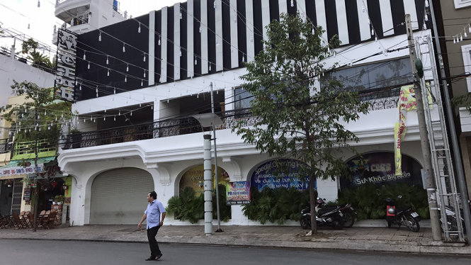 Quán bar V 18 ở khu vực bến Ninh Kiều, đường Hai Bà Trưng, ban ngày đóng cửa im ỉm - Ảnh tư liệu