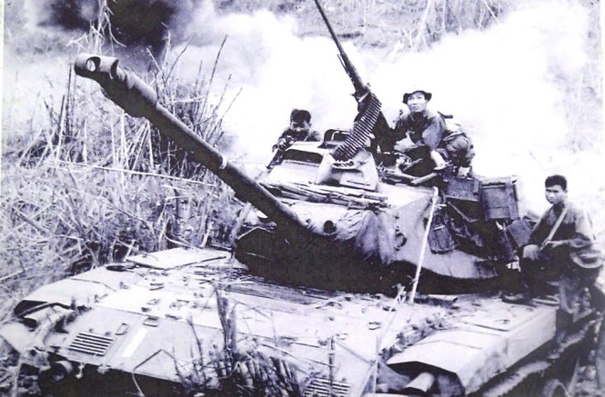 Bắt sống xe tăng địch, dùng xe tăng địch tiến công trong chiến dịch đường 9-Nam Lào năm 1971