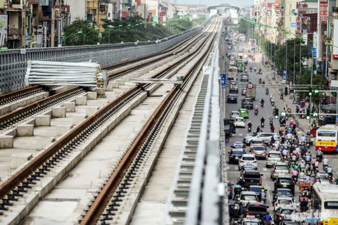 Tuyến đường sắt trên cao sẽ góp phần giảm tải giao thông khu vực nội đô Hà Nội. Dự kiến  cuối quý 1, đầu quý 2-2018 đưa vào khai thác chính thức - Ảnh: NGUYỄN KHÁNH
