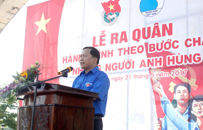 Bí thư Ban chấp hành TW Đoàn, chủ tịch HLHTNVN Nguyễn Phi Long phát biểu tại lễ khởi động - Ảnh: THANH BA