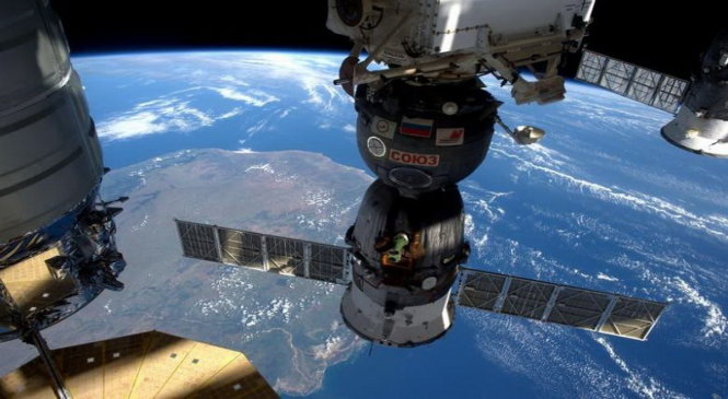 Trạm Không gian quốc tế (ISS) lúc bay ngang qua Madagascar - Ảnh: REUTERS