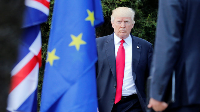 G7 đang chờ quyết định của Mỹ về thỏa thuận biến đổi khí hậu Paris. Tổng thống Mỹ Donald Trump cho biết sẽ có câu trả lời sau khi về nước - Ảnh: Reuters