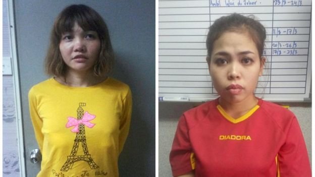 Hai nữ nghi phạm Đoàn Thị Hương (trái) và Siti Aishah hôm nay sẽ tiếp tục trình diện tòa - Ảnh: Reuters