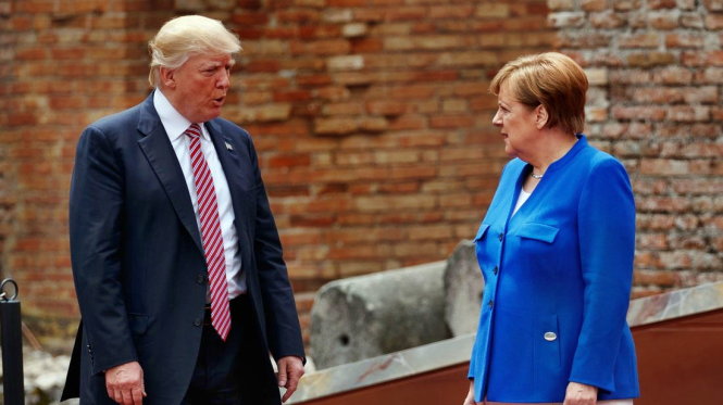 Thủ tướng Angela Merkel và tổng thống Donald Trump tại hội nghị cấp cao G7 ở Sicily (Ý) cuối tuần trước - Ảnh: AFP