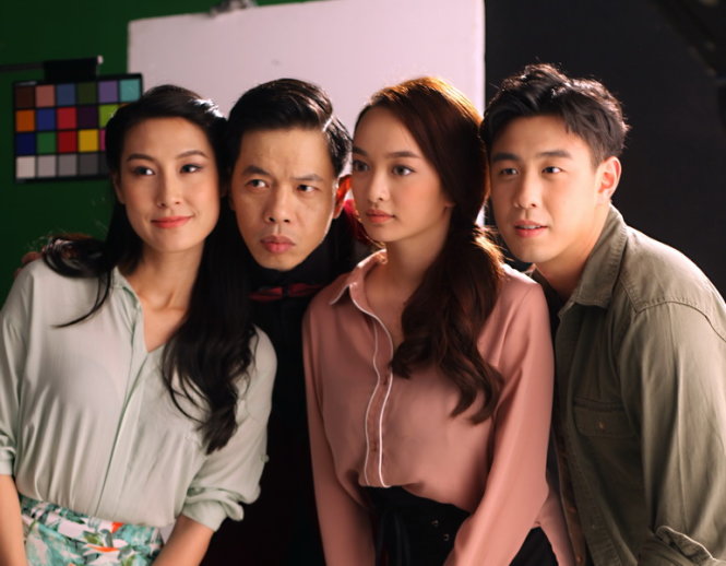 Dàn diễn viên chính của Cú tè trời tính gồm Kathy Uyên, Thái Hoà, Kaity Nguyễn và Huyme (từ trái qua) - Ảnh: ĐPCC